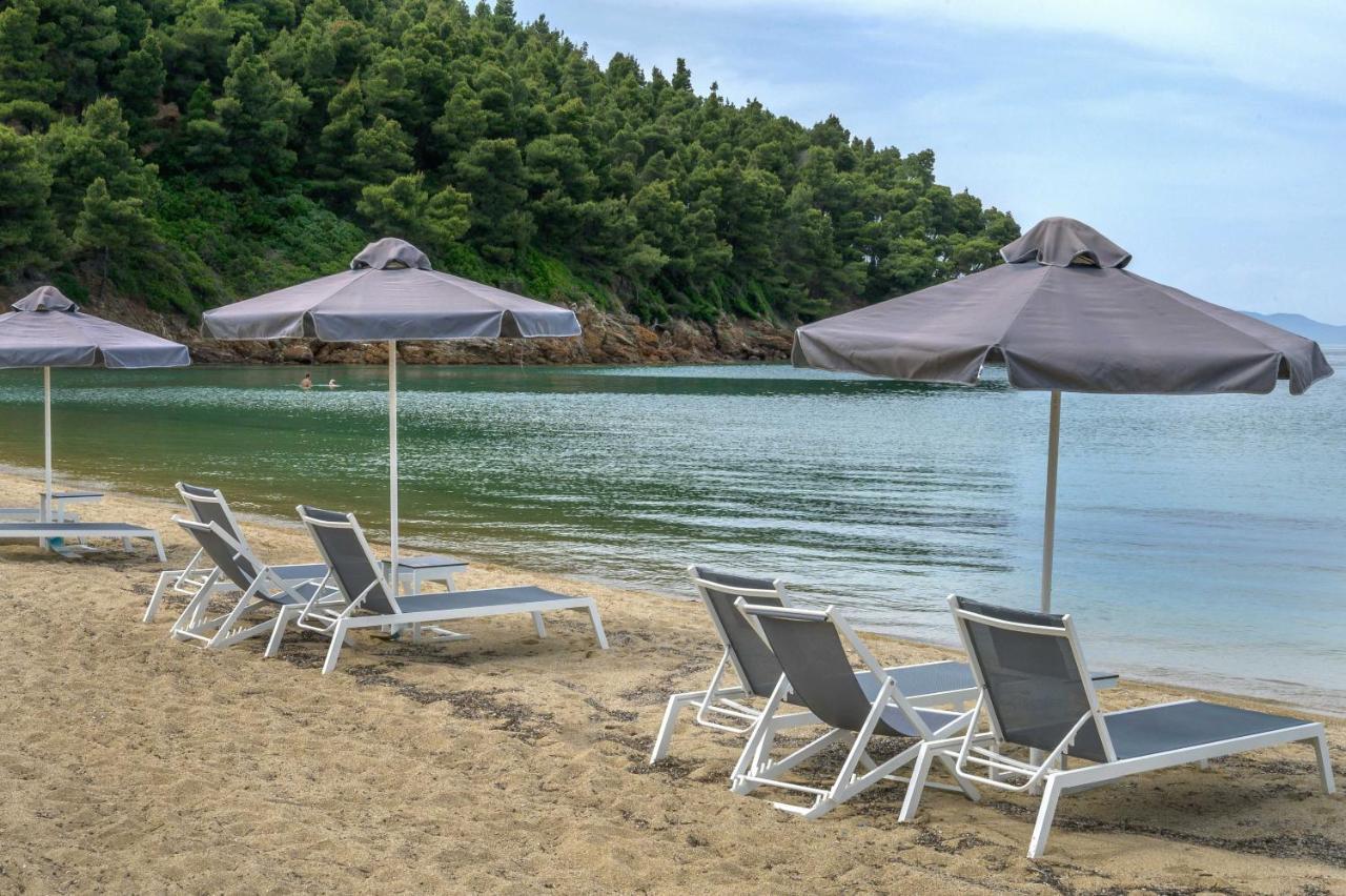 Komitsa Luxury Apartments Nea Roda Luaran gambar