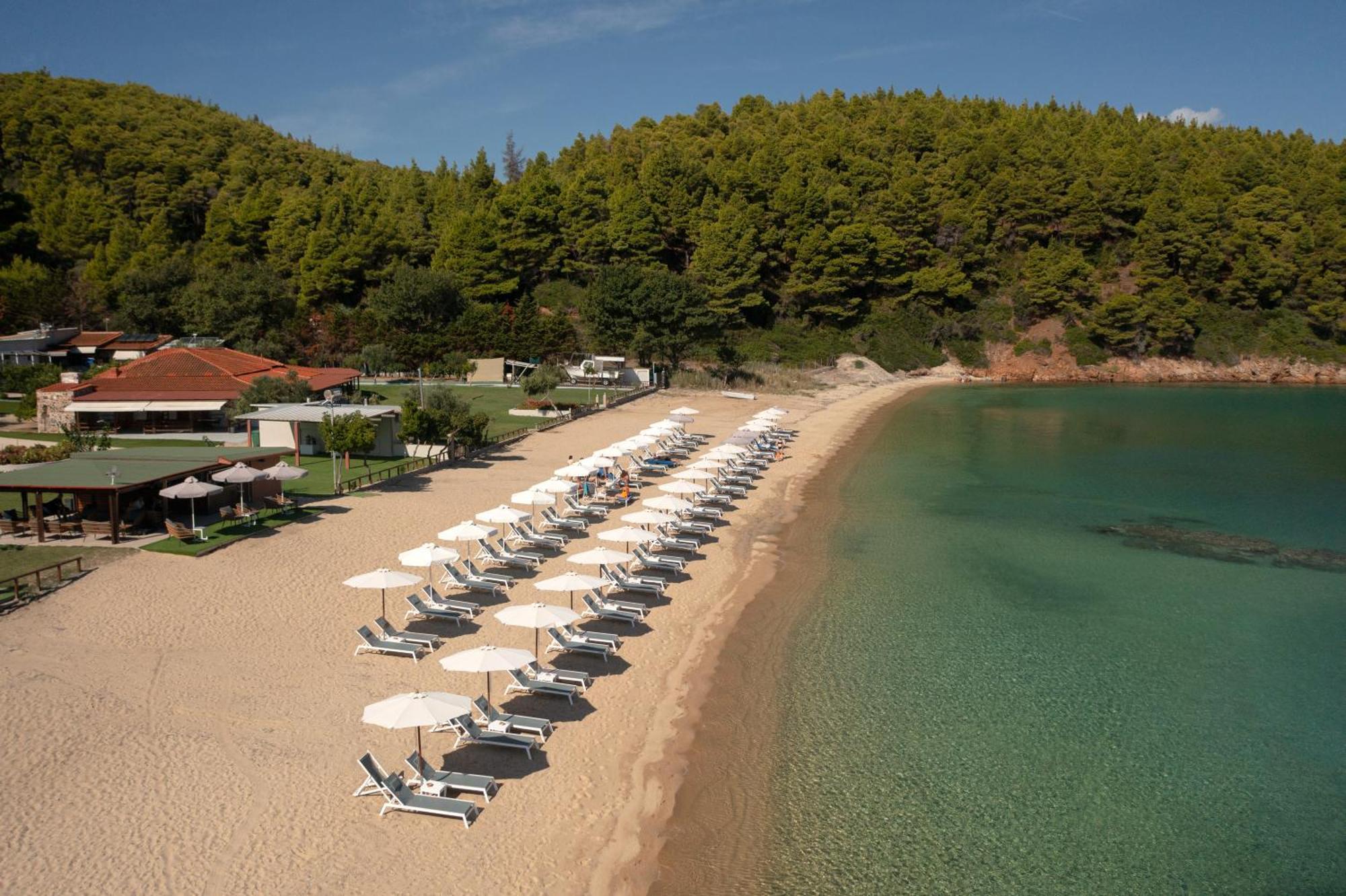 Komitsa Luxury Apartments Nea Roda Luaran gambar