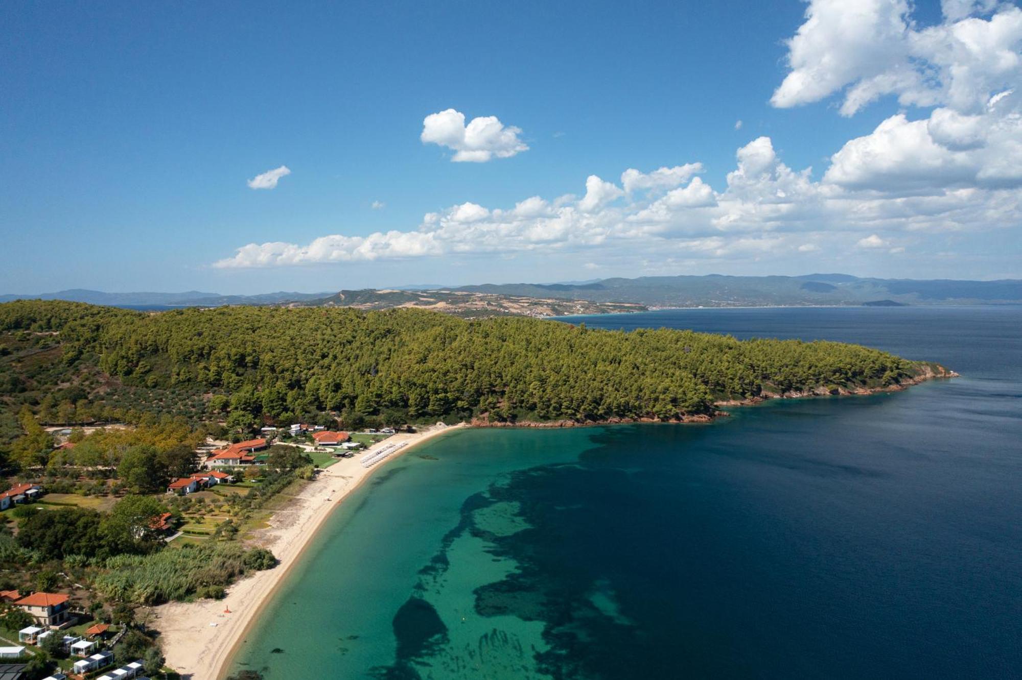 Komitsa Luxury Apartments Nea Roda Luaran gambar